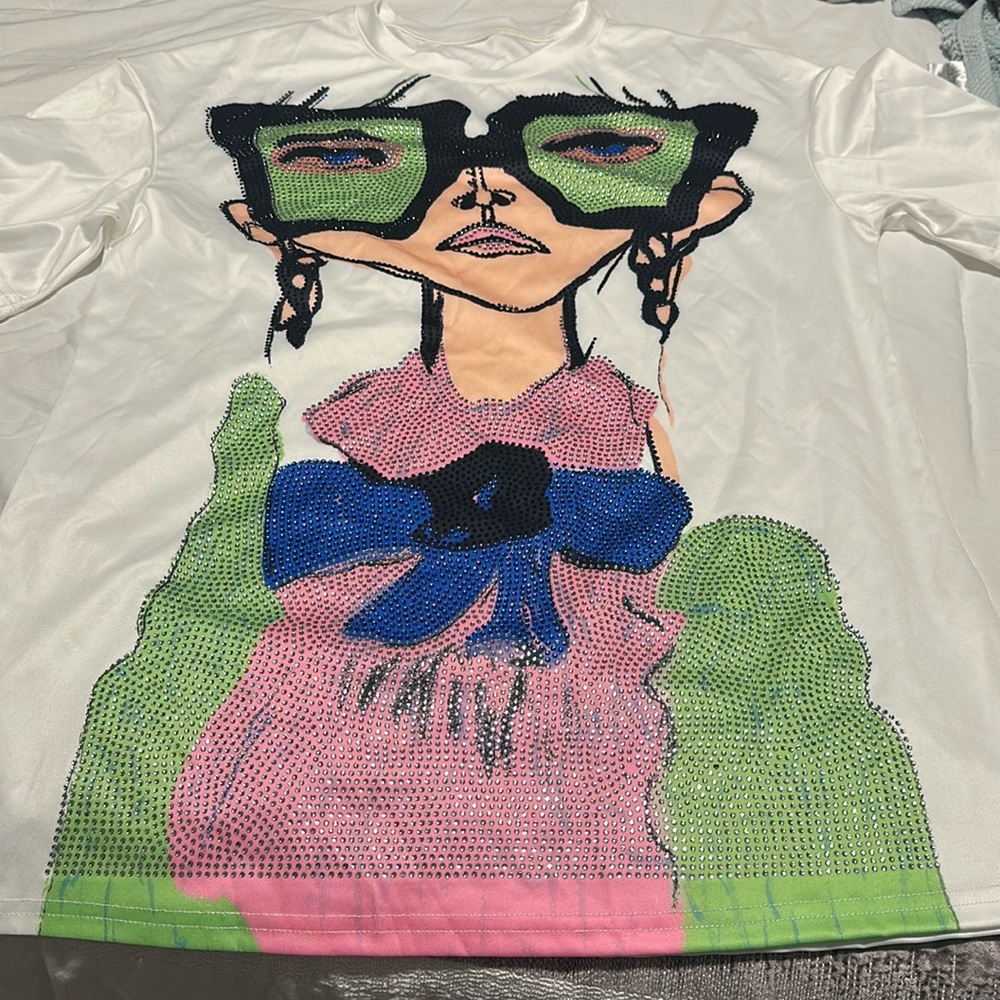 Rhinestone tshirt oversized